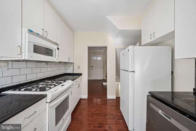 33 BRIARWOOD RD, Catonsville, MD 21228