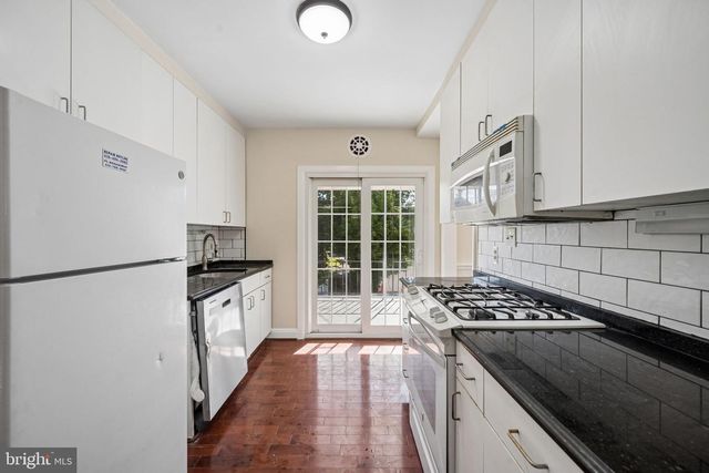 33 BRIARWOOD RD, Catonsville, MD 21228