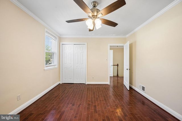 33 BRIARWOOD RD, Catonsville, MD 21228