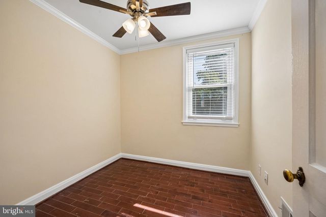 33 BRIARWOOD RD, Catonsville, MD 21228