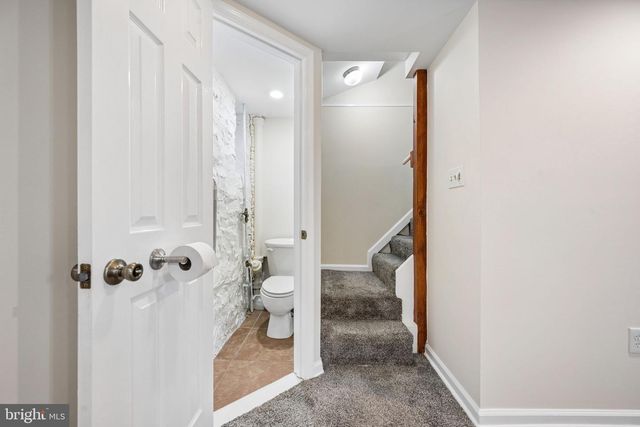 33 BRIARWOOD RD, Catonsville, MD 21228