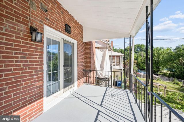33 BRIARWOOD RD, Catonsville, MD 21228