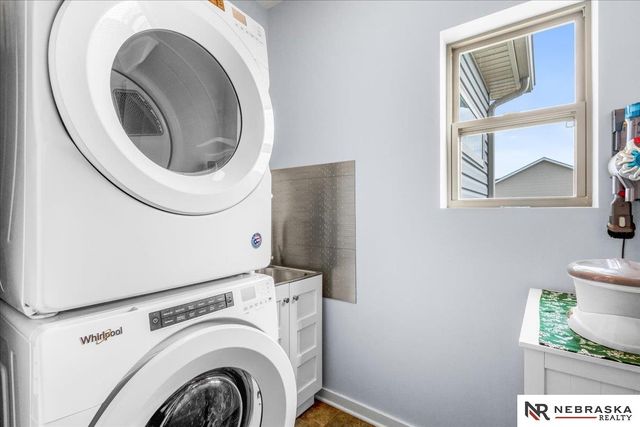 17303 Morgan Avenue, Gretna, NE 68028