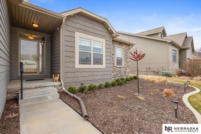 17303 Morgan Avenue, Gretna, NE 68028