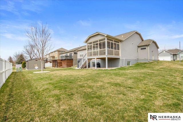 17303 Morgan Avenue, Gretna, NE 68028
