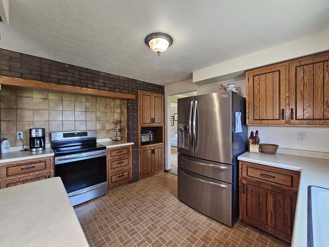 422 S FOX CROFT DRIVE, De Pere, WI 54115