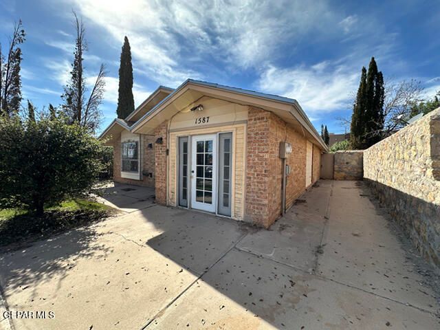 1587 WHISTLER Lane, El Paso, TX 79936