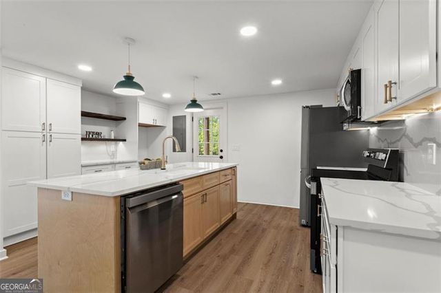 505 Cedar Creek Road, Cartersville, GA 30121