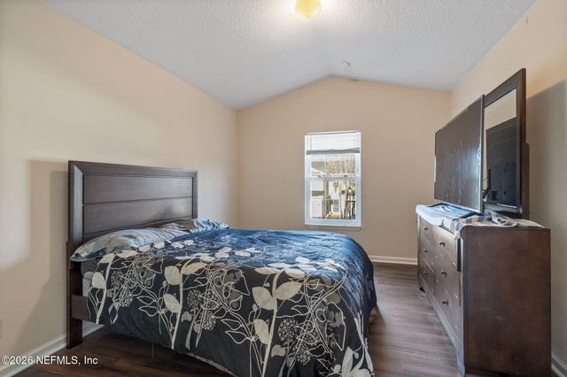 1827 BISCAYNE BAY Circle, Jacksonville, FL 32218