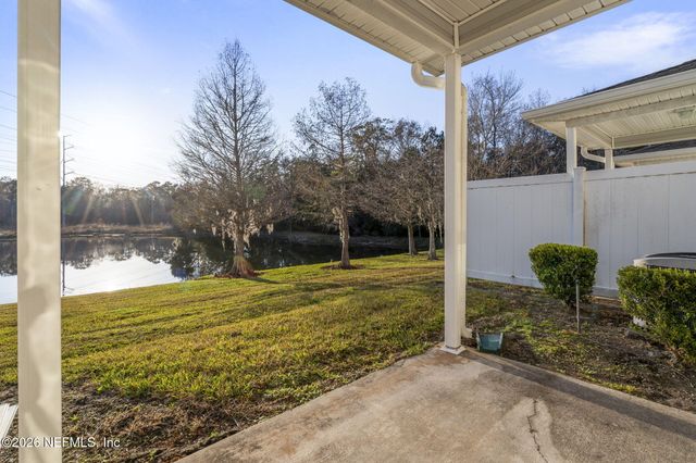 1827 BISCAYNE BAY Circle, Jacksonville, FL 32218