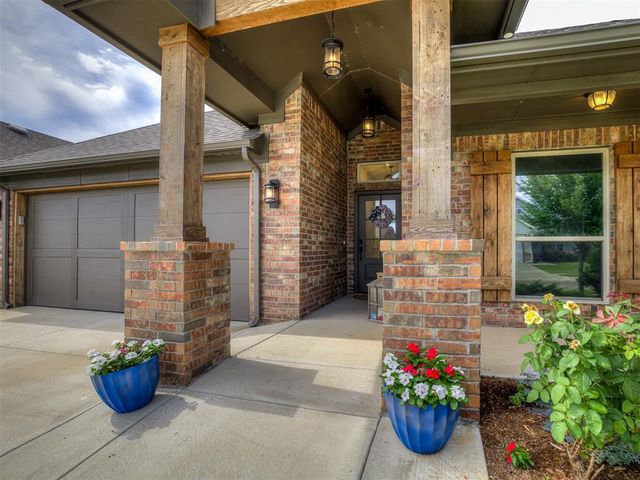 2420 NW 179th Terrace, Edmond, OK 73012