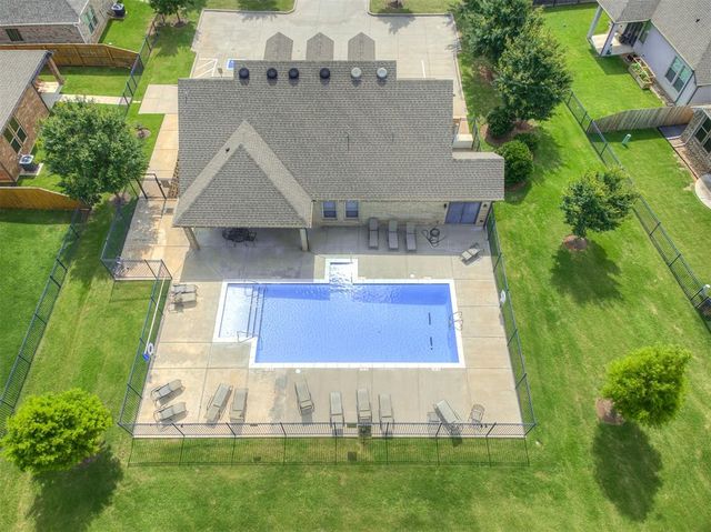 2420 NW 179th Terrace, Edmond, OK 73012