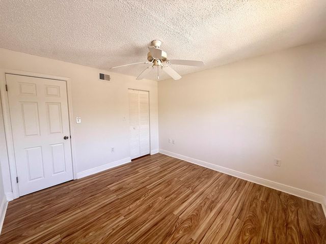 7206 Glenmoor Drive, West Palm Beach, FL 33409