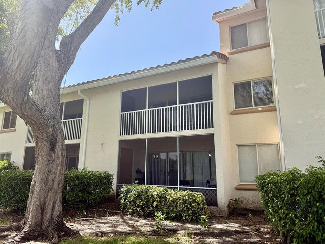 7206 Glenmoor Drive, West Palm Beach, FL 33409