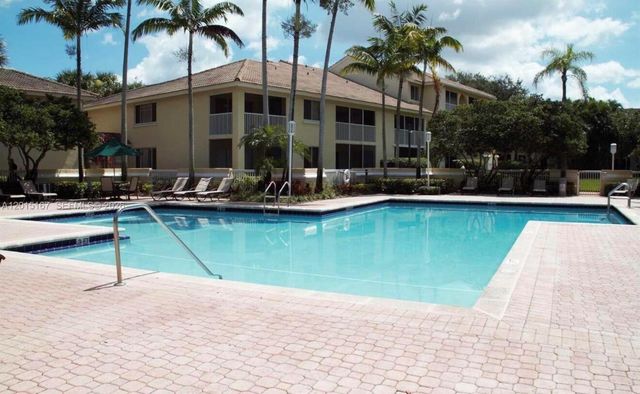 7206 Glenmoor Drive, West Palm Beach, FL 33409