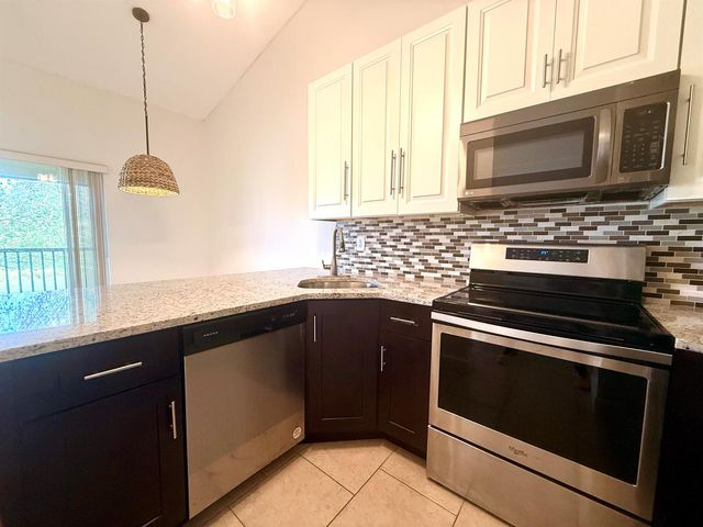 7206 Glenmoor Drive, West Palm Beach, FL 33409