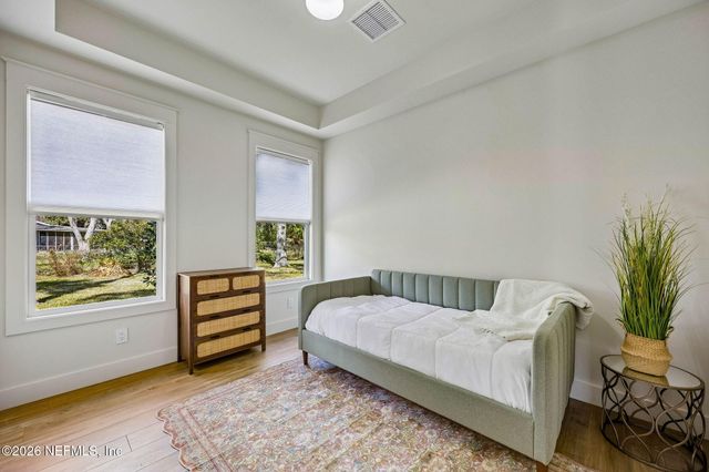 424 S 3RD Street, Fernandina Beach, FL 32034