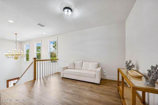 424 S 3RD Street, Fernandina Beach, FL 32034