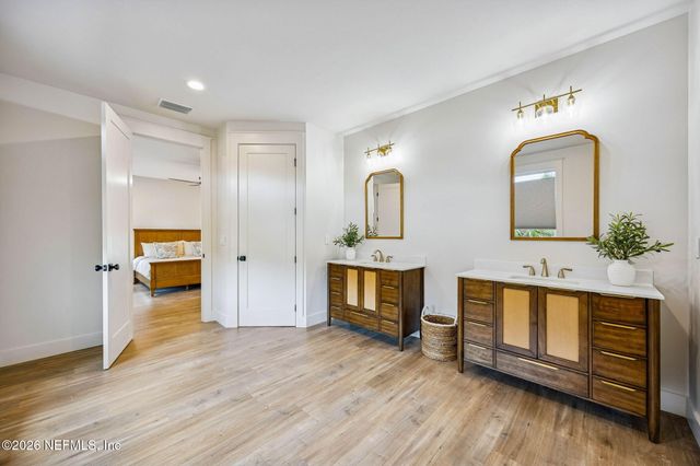 424 S 3RD Street, Fernandina Beach, FL 32034