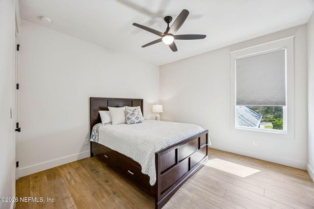 424 S 3RD Street, Fernandina Beach, FL 32034