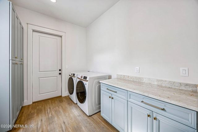 424 S 3RD Street, Fernandina Beach, FL 32034