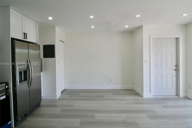 4330 NW 79th Ave 2B, Doral, FL 33166