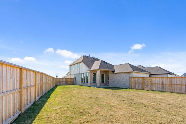 11827 Benes Drive, Mont Belvieu, TX 77523