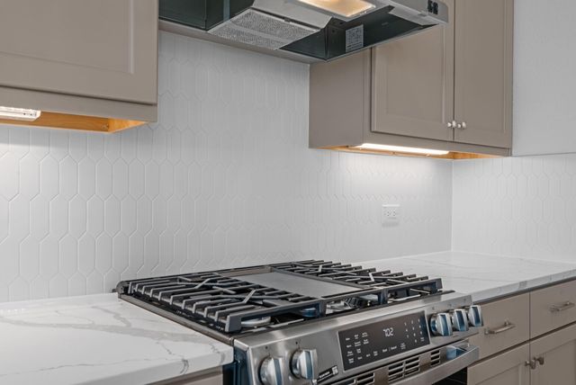 11827 Benes Drive, Mont Belvieu, TX 77523