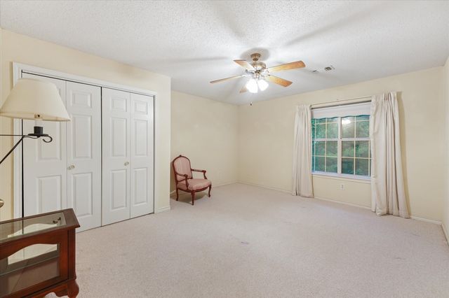 202 Fox Hollow, Pottsboro, TX 75076
