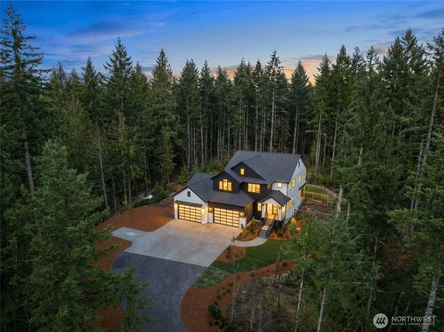29816 SE Lake Retreat North Drive, Ravensdale, WA 98051