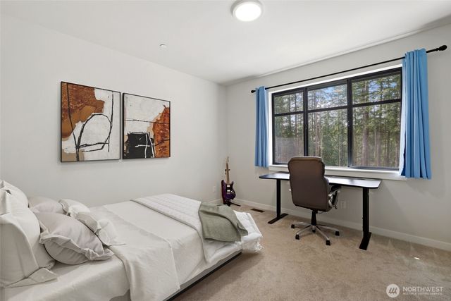 29816 SE Lake Retreat North Drive, Ravensdale, WA 98051
