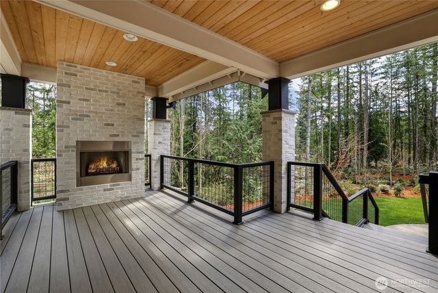 29816 SE Lake Retreat North Drive, Ravensdale, WA 98051