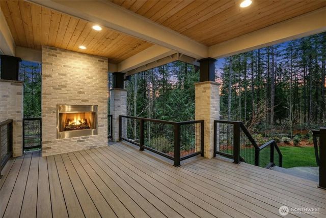 29816 SE Lake Retreat North Drive, Ravensdale, WA 98051