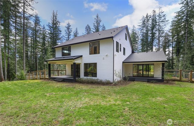 29816 SE Lake Retreat North Drive, Ravensdale, WA 98051
