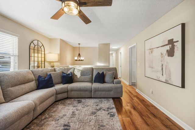 2430 Maplewood Drive, Chattanooga, TN 37421