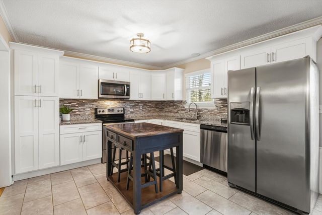 2430 Maplewood Drive, Chattanooga, TN 37421