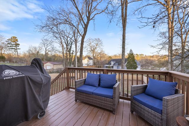 2430 Maplewood Drive, Chattanooga, TN 37421