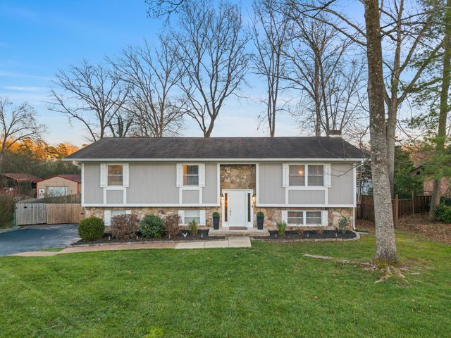 2430 Maplewood Drive, Chattanooga, TN 37421