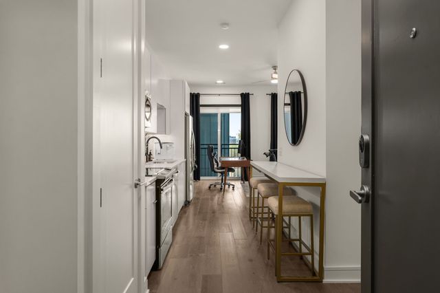 1125 10th Ave N Apt 408, Nashville, TN 37208