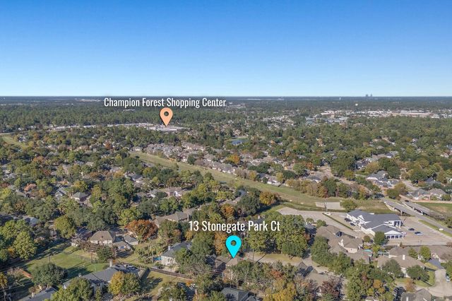 13 Stonegate Park Court, Spring, TX 77379