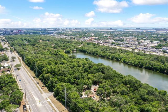 318 E PATTERSON STREET, Tampa, FL 33604