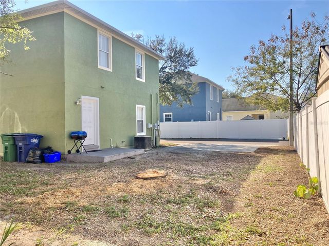 318 E PATTERSON STREET, Tampa, FL 33604