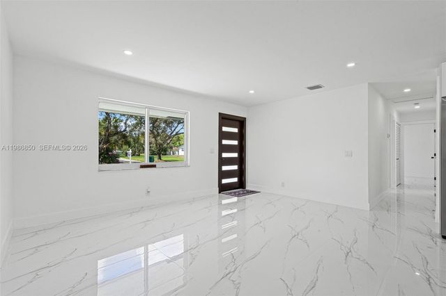 4830 SW 188th Ave, Southwest Ranches, FL 33332