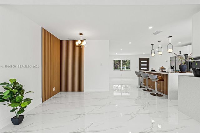 4830 SW 188th Ave, Southwest Ranches, FL 33332