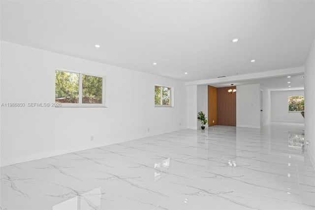 4830 SW 188th Ave, Southwest Ranches, FL 33332