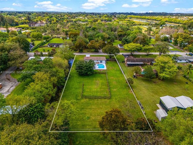 4830 SW 188th Ave, Southwest Ranches, FL 33332