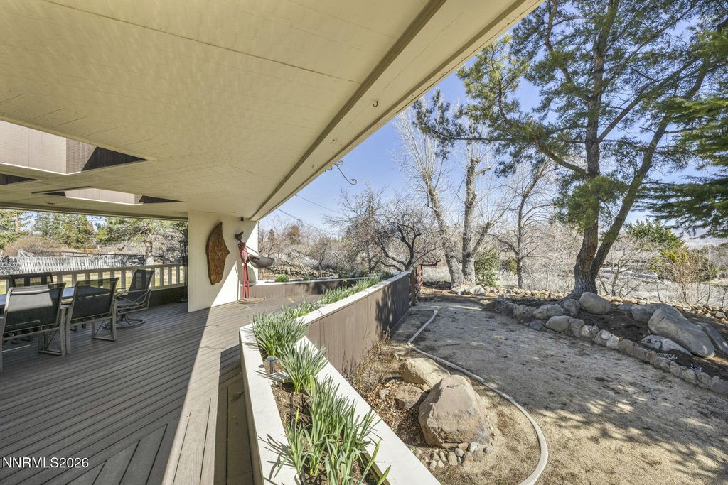Image 19 of property listing at 13600 Stoney Brook Drive, Reno, NV 89511