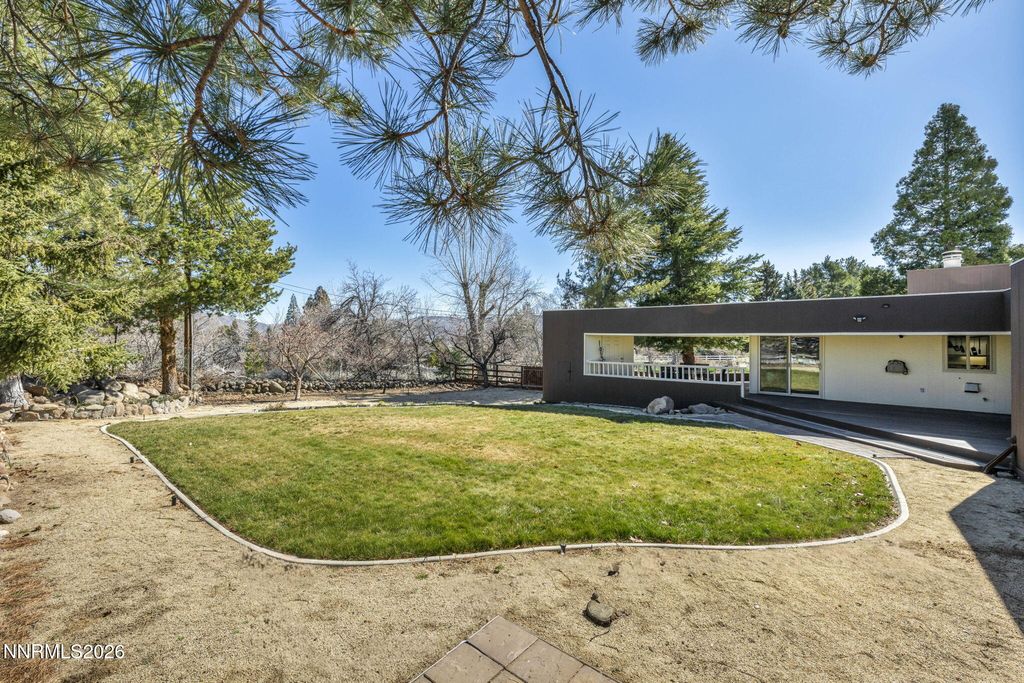 Image 4 of property listing at 13600 Stoney Brook Drive, Reno, NV 89511