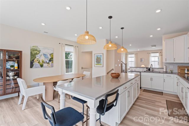 2414 Magnolia Blossom Way, Charlotte, NC 28211