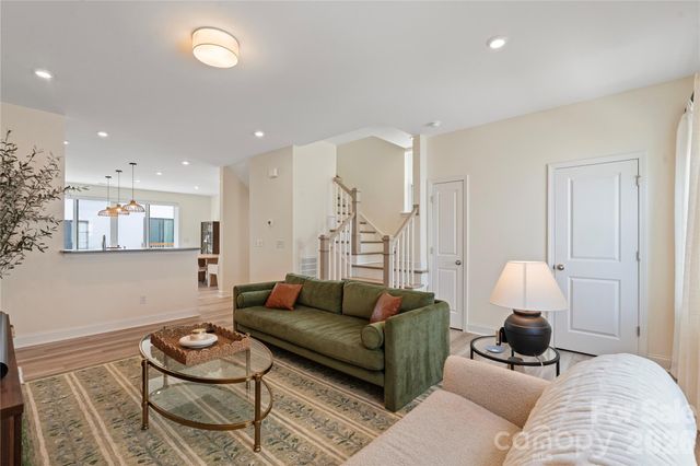 2414 Magnolia Blossom Way, Charlotte, NC 28211